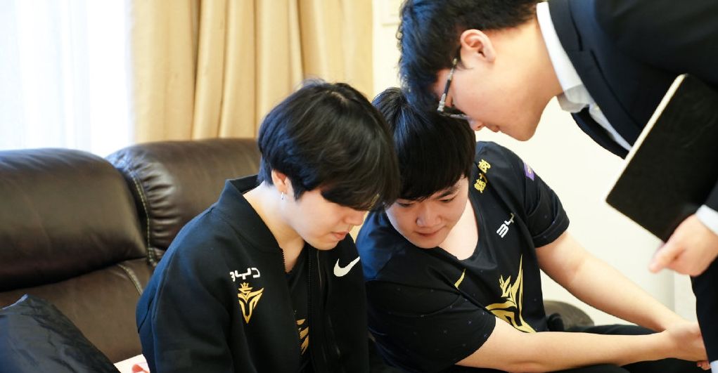 LPL四强淘汰赛将至,Jackeylove再度遭处罚,联盟报告引发热议休闲区蓝鸢梦想 - Www.slyday.coM