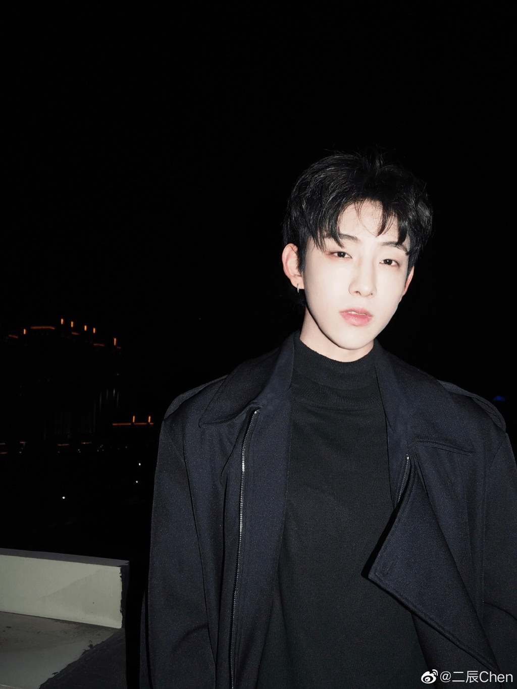 暖心主播二辰去往一线做公益直播保护女主播不受欺负