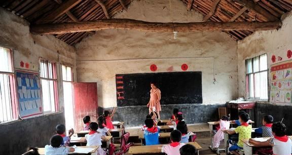 为什么越来越多的农村家庭,即使负债累累,也要在县城买房?休闲区蓝鸢梦想 - Www.slyday.coM 为什么越来越多的农村家庭,即使负债累累,也要在县城买房?休闲区蓝鸢梦想 - Www.slyday.coM