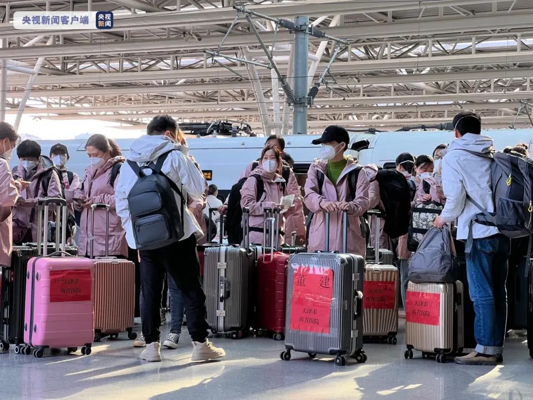 军队卫勤力量、全国多地医疗队陆续抵达上海 支援上海市疫情防控工作休闲区蓝鸢梦想 - Www.slyday.coM