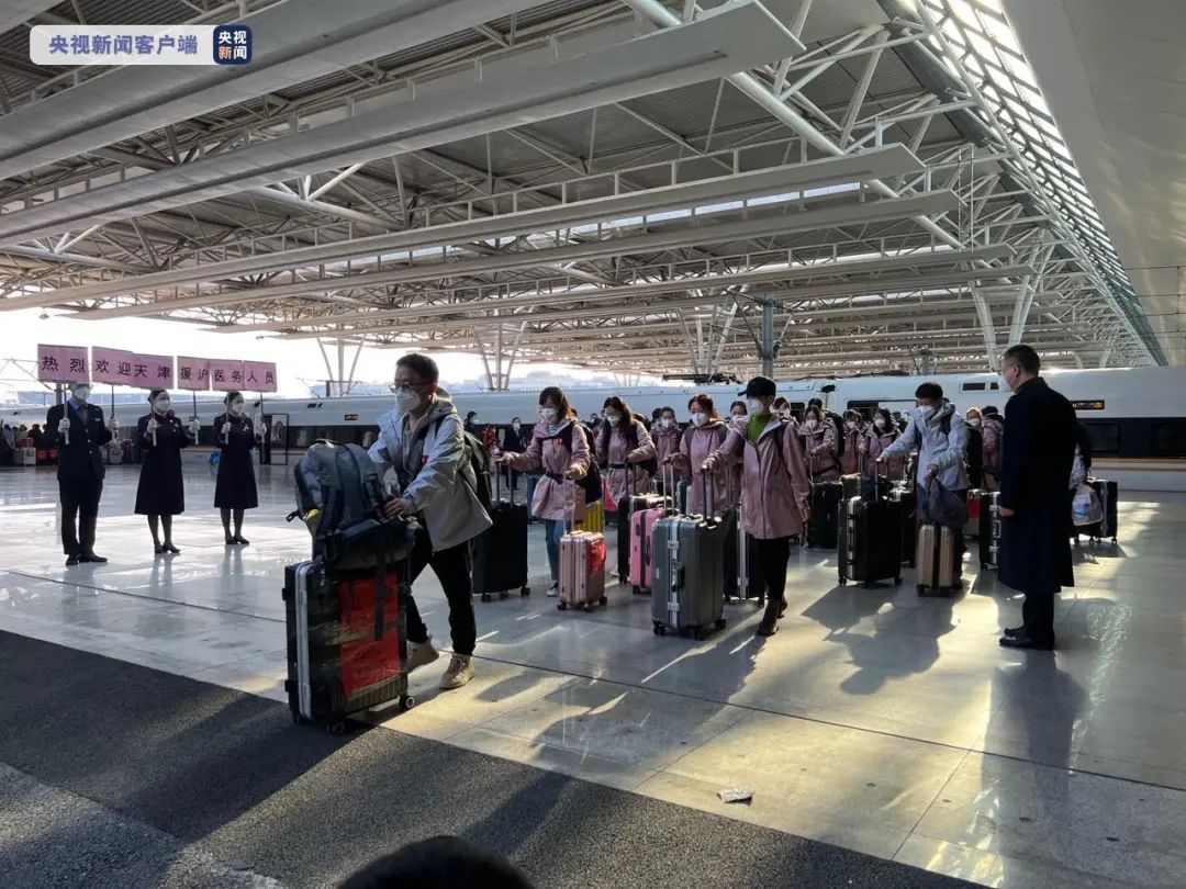 军队卫勤力量、全国多地医疗队陆续抵达上海 支援上海市疫情防控工作休闲区蓝鸢梦想 - Www.slyday.coM