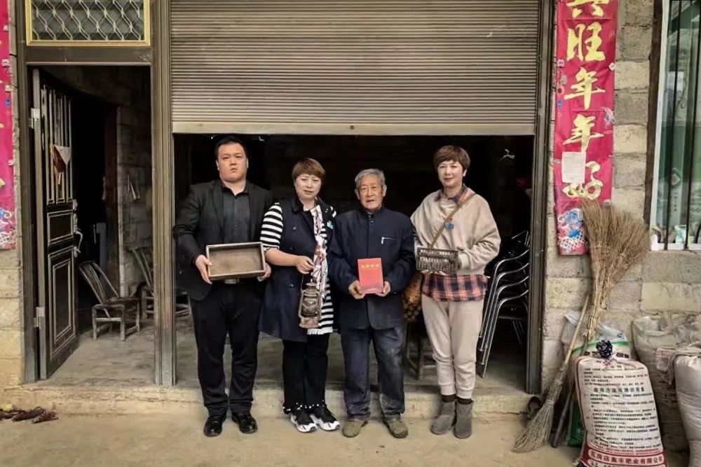 烈士冉绪碧、展志忠：他们没留下照片，祭台留在后人心间休闲区蓝鸢梦想 - Www.slyday.coM