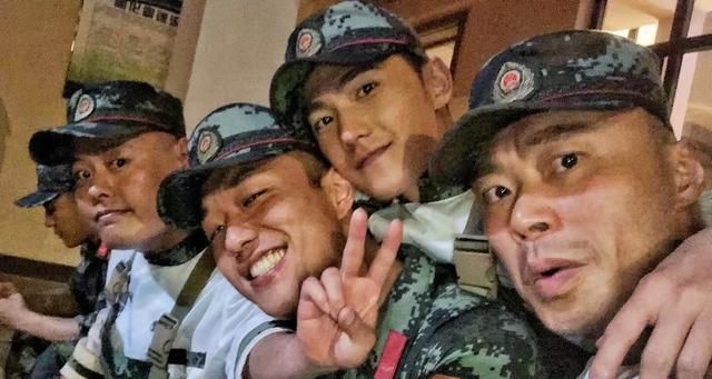 特战荣耀定档0405，杨洋为何泪洒现场？休闲区蓝鸢梦想 - Www.slyday.coM