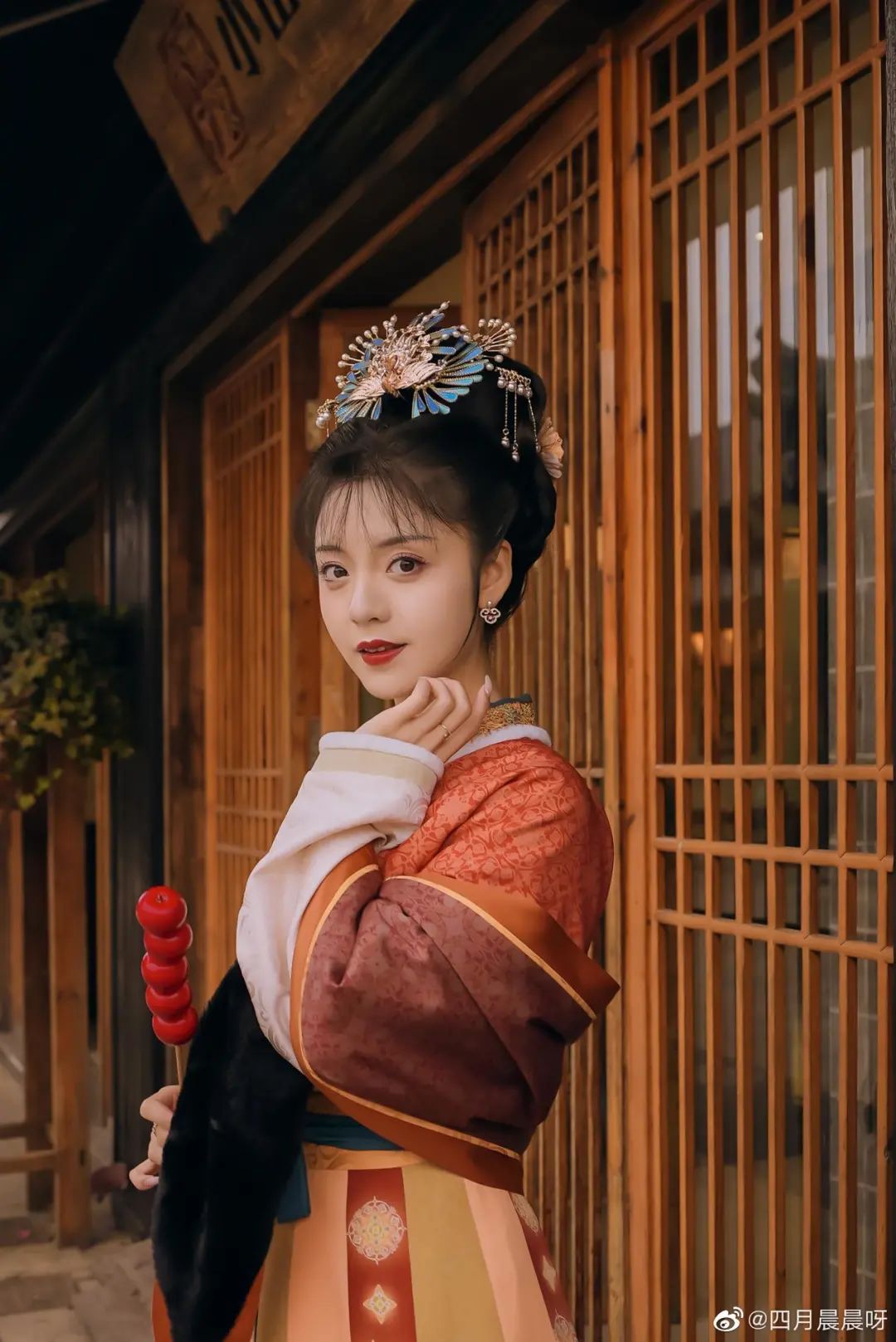 财经头条