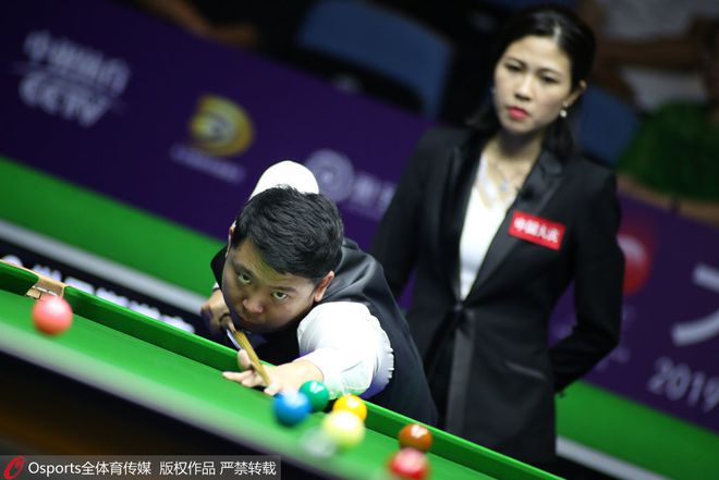 中国3将过关!斯诺克世锦赛:资格赛张安达6-0横扫|张健康|陈子凡|赵剑波|球员|单杆_新浪新闻
