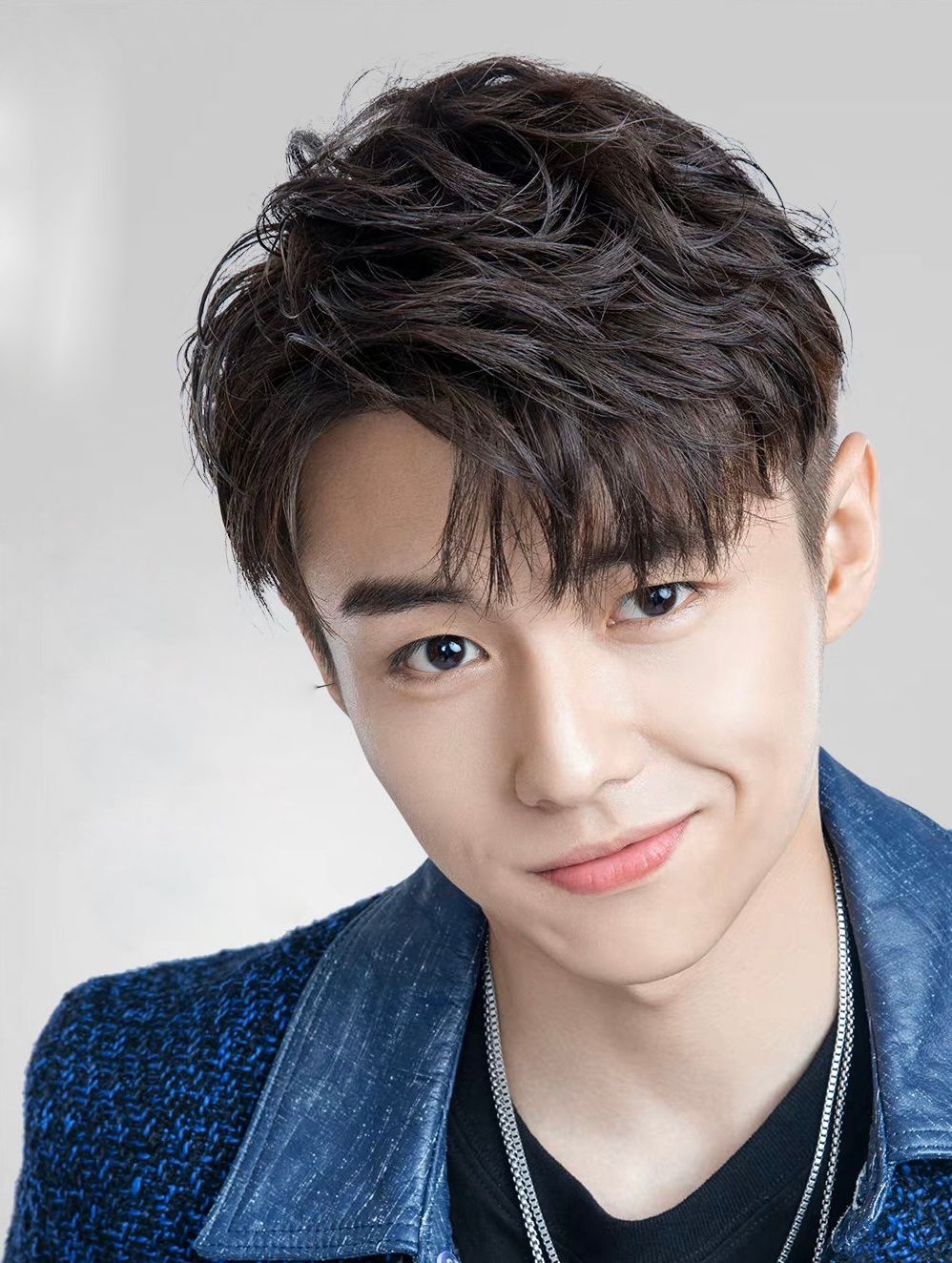 长得英俊帅气，却输在“个子矮”上，4位男星的身高太不懂事了休闲区蓝鸢梦想 - Www.slyday.coM