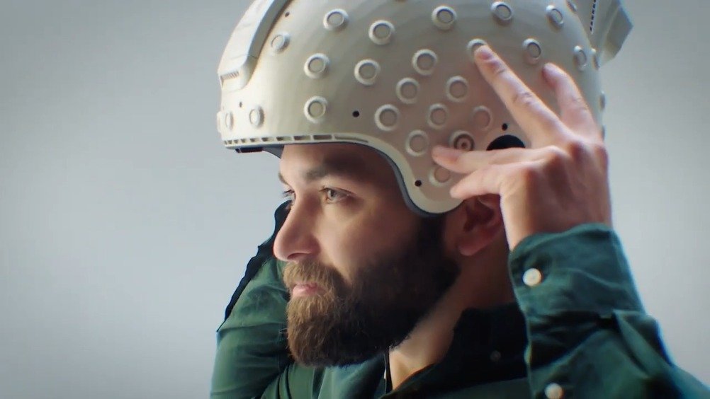 video|以色列"古罗马式脑电波头盔"登上国际太空站