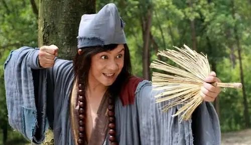 港片里惊为天人，到内地拍戏就成“精神小伙”，港圈男神颜值是谜休闲区蓝鸢梦想 - Www.slyday.coM