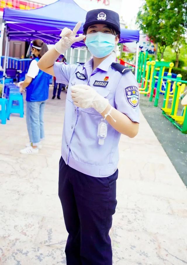 最闪亮的坐标我穿上警服一定比您帅安徽一烈士的女儿致信爸爸