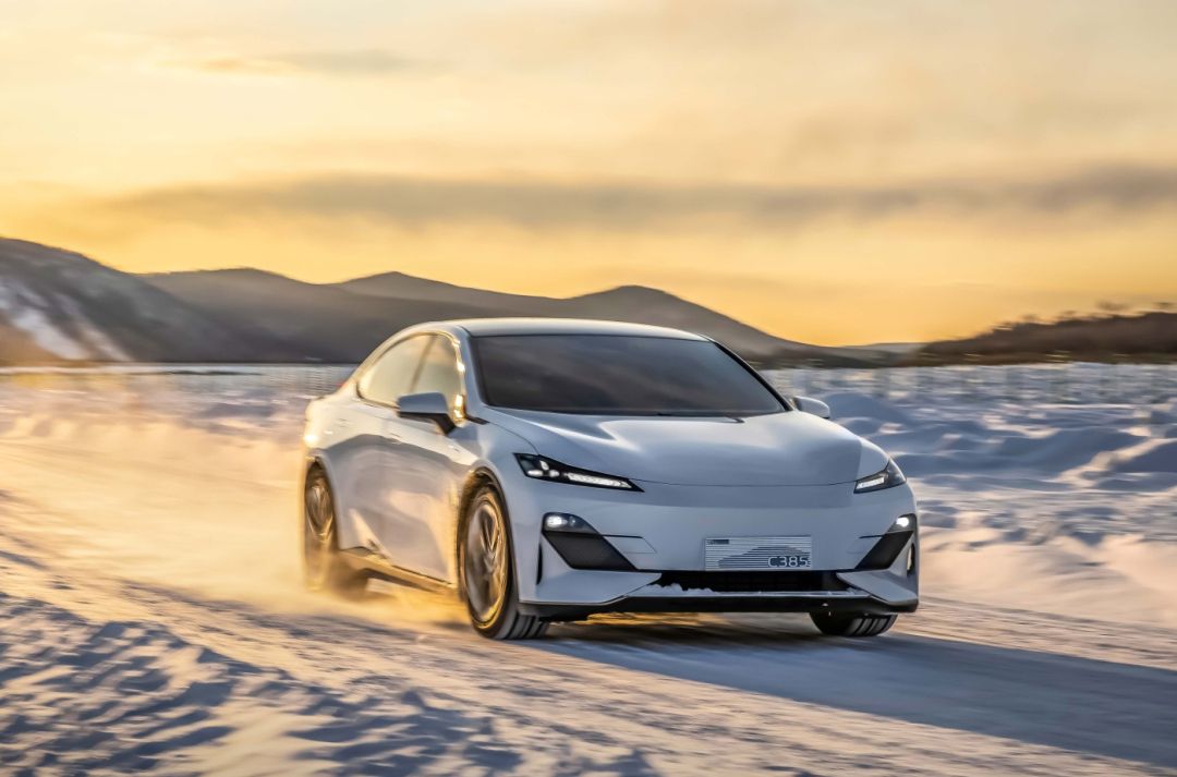 坐定最美中国车？造型酷炫 长安C385即将到来！休闲区蓝鸢梦想 - Www.slyday.coM