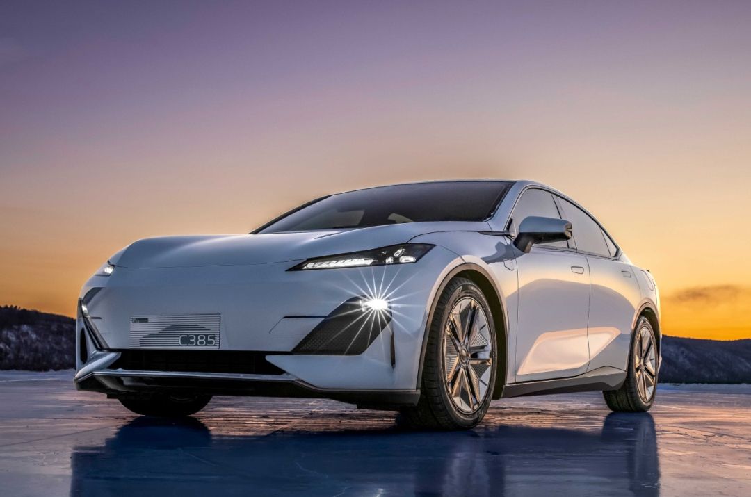 坐定最美中国车？造型酷炫 长安C385即将到来！休闲区蓝鸢梦想 - Www.slyday.coM