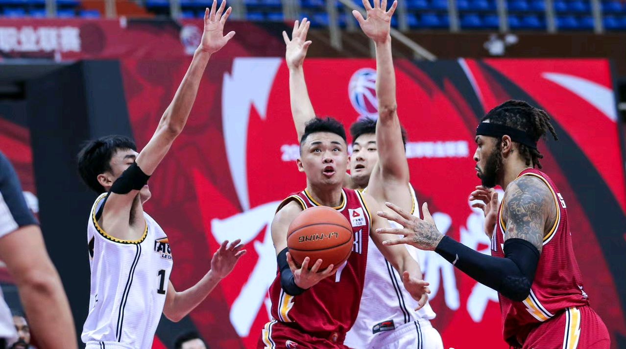 2,cba辽宁直播在辽宁体育频道看辽宁广播电视台体育频道是辽宁广播