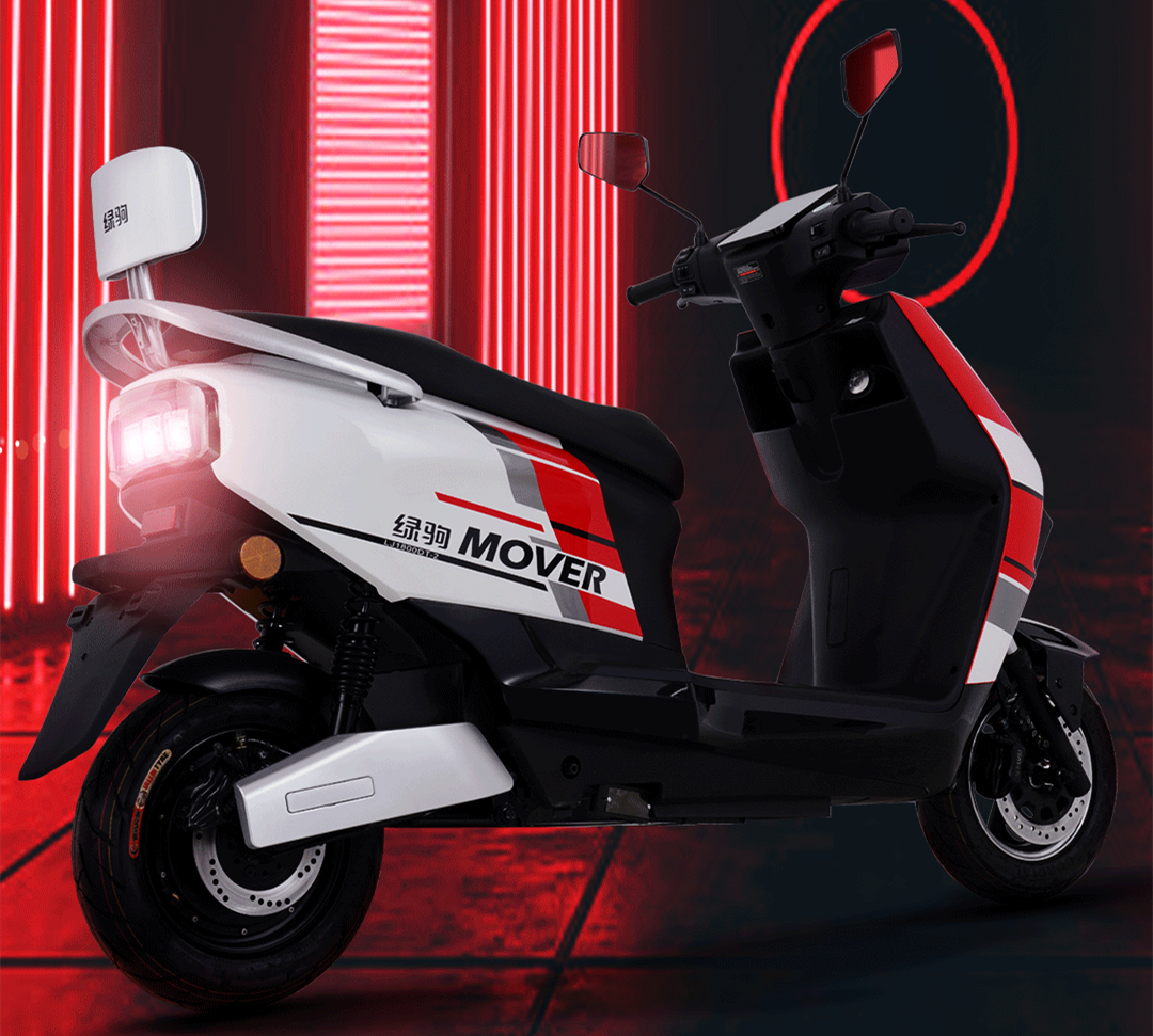 绿驹推出劲途电动车1800w电机96v大容量电池续航超100公里