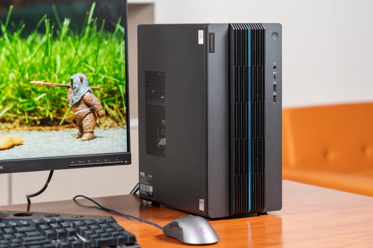 的"兵器"可不行,联想geekpro主机就是专为设计师们准备的高性能主机