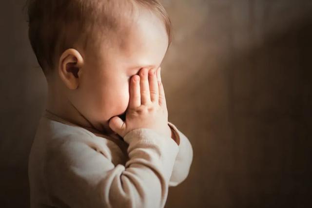 孩子睡觉爱“磨牙”？真相不一定是缺钙，这几个原因不要忽视休闲区蓝鸢梦想 - Www.slyday.coM
