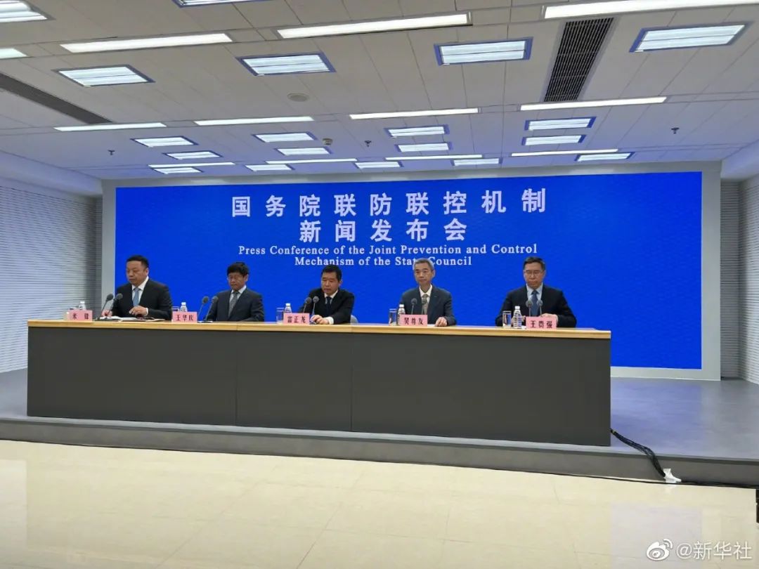 上海累计报告感染者超9万例！多点散发疫情状况会维持多久？专家研判→休闲区蓝鸢梦想 - Www.slyday.coM