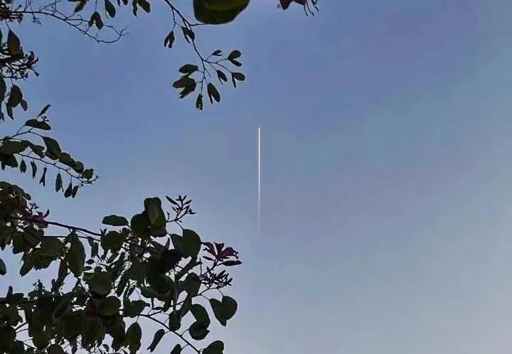 广州天空现“不明飞行物”？广州市气象局回应！休闲区蓝鸢梦想 - Www.slyday.coM