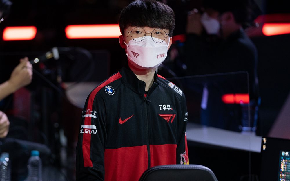 T1老板直播透露:曾有LPL队伍给Faker报价1亿三千万,遭到拒绝休闲区蓝鸢梦想 - Www.slyday.coM T1老板直播透露:曾有LPL队伍给Faker报价1亿三千万,遭到拒绝休闲区蓝鸢梦想 - Www.slyday.coM