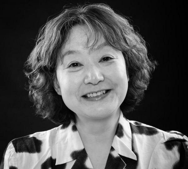 语文差1分满分 恢复高考后第一个文科状元接受采访时只说了四个字休闲区蓝鸢梦想 - Www.slyday.coM