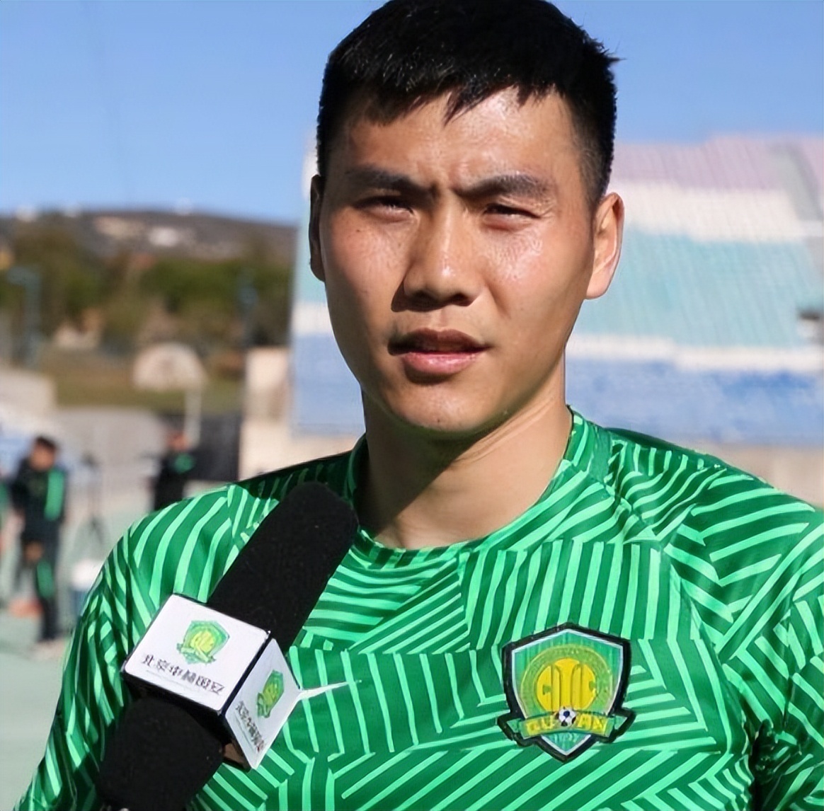 的看法,毕竟武磊是男足现役一哥,他说一句,顶董路和冯潇霆他们说10句