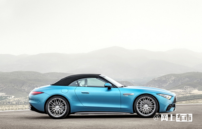 奔驰全新双门敞篷车发布!配s级同款大屏/动力超911
