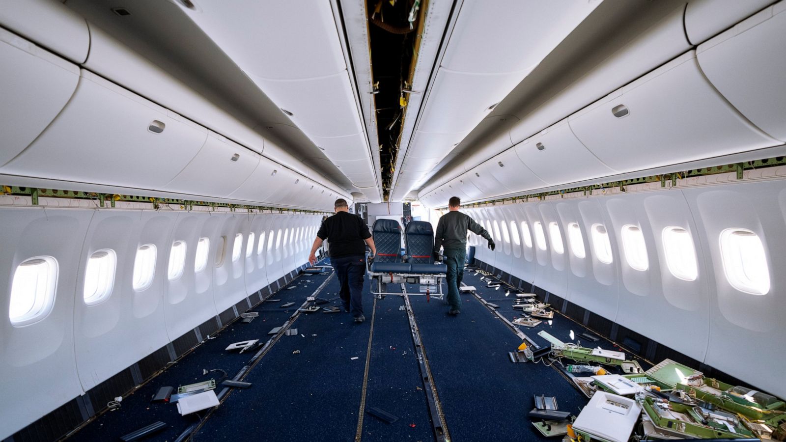 波音757-200断两截,dhl货机哥斯达黎加紧急迫降,又是波音?