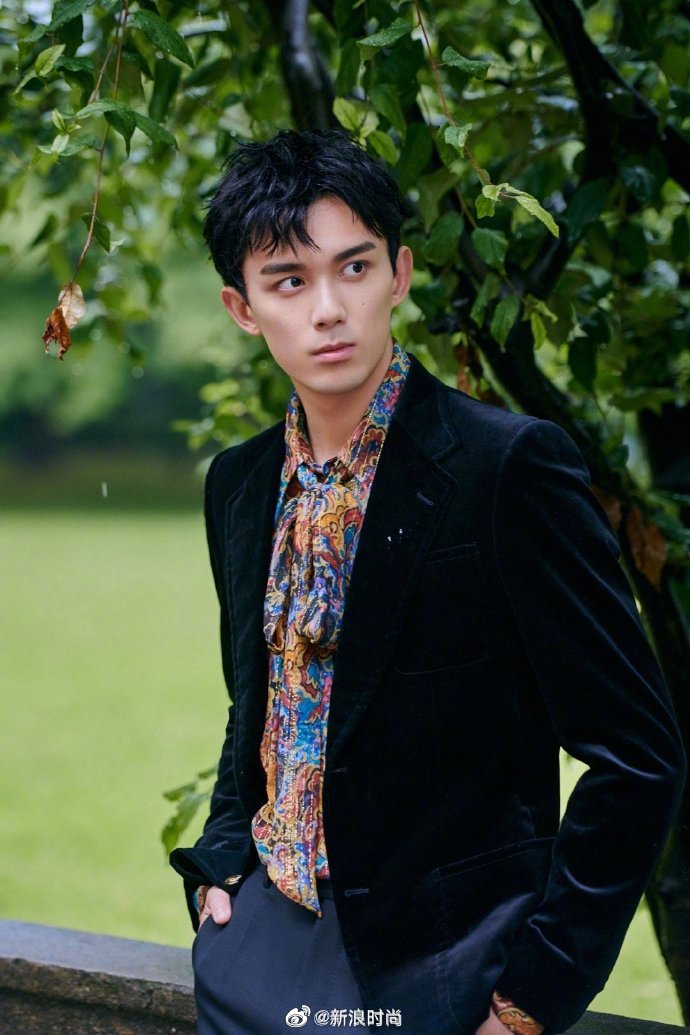 男明星衬衫造型盘点休闲区蓝鸢梦想 - Www.slyday.coM