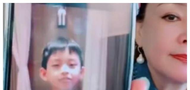 大S配合儿子录制视频，为奶奶张兰送生日祝福休闲区蓝鸢梦想 - Www.slyday.coM