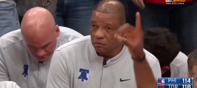 37分11板12助!西卡打爆恩比德!哈登12中3真拉胯休闲区蓝鸢梦想 - Www.slyday.coM