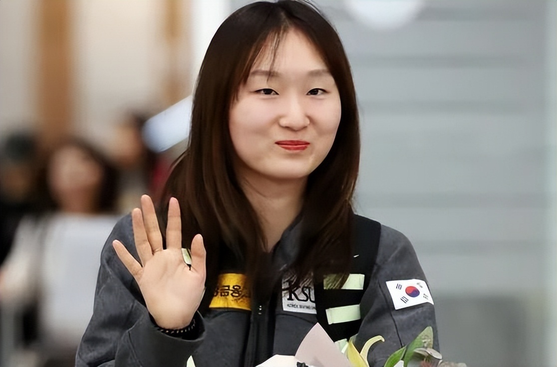 冬奥会双冠王意外退赛韩国队获利崔敏静夺冠希望大增