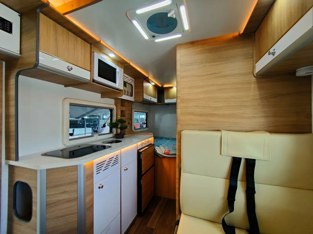 如此价格,很难不心动 | 威士捷2022版长安旅居车