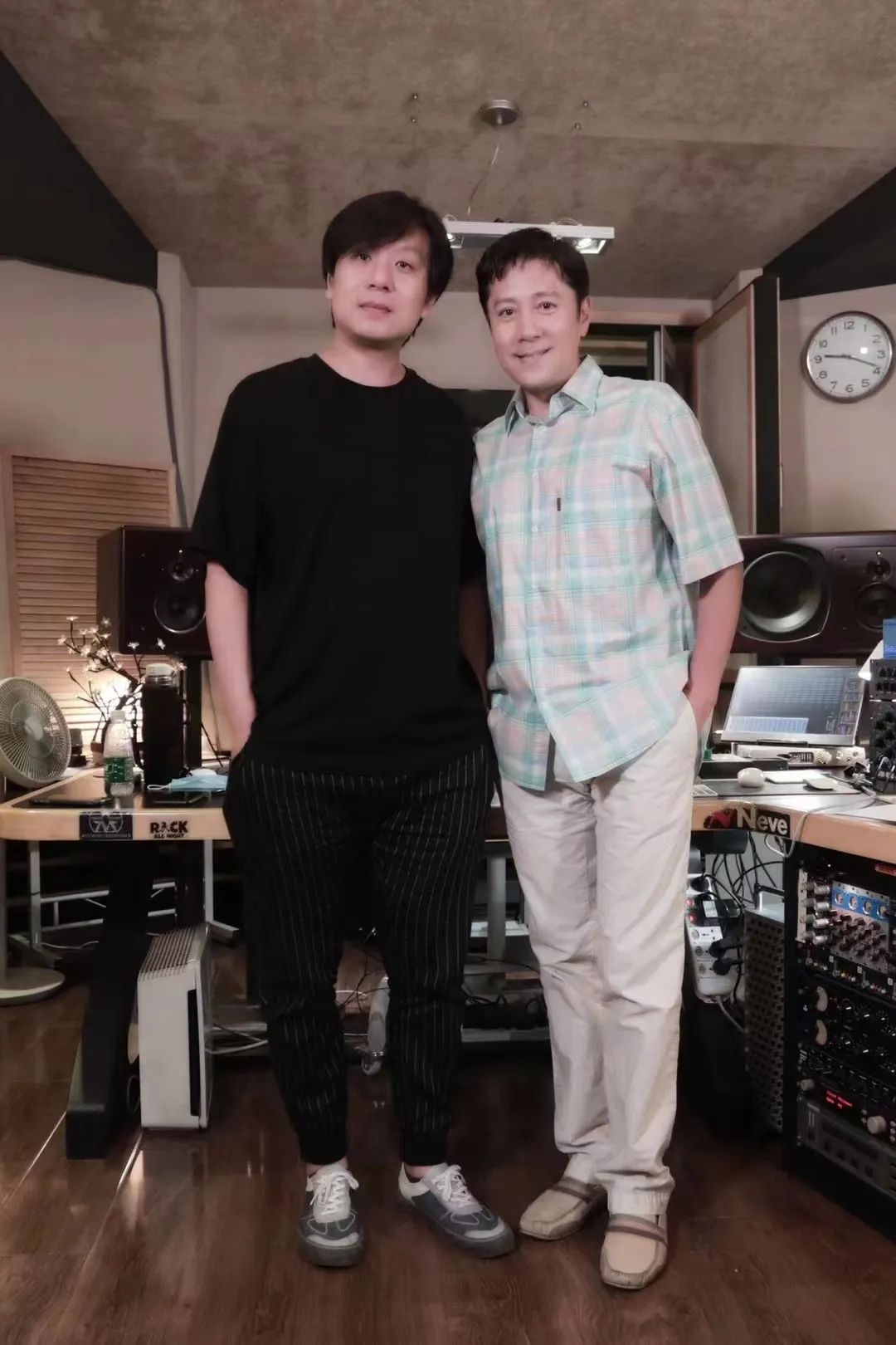 李奇妙5岁出道歌坛,首支单曲《奇妙的四季》可爱至极休闲区蓝鸢梦想 - Www.slyday.coM 李奇妙5岁出道歌坛,首支单曲《奇妙的四季》可爱至极休闲区蓝鸢梦想 - Www.slyday.coM