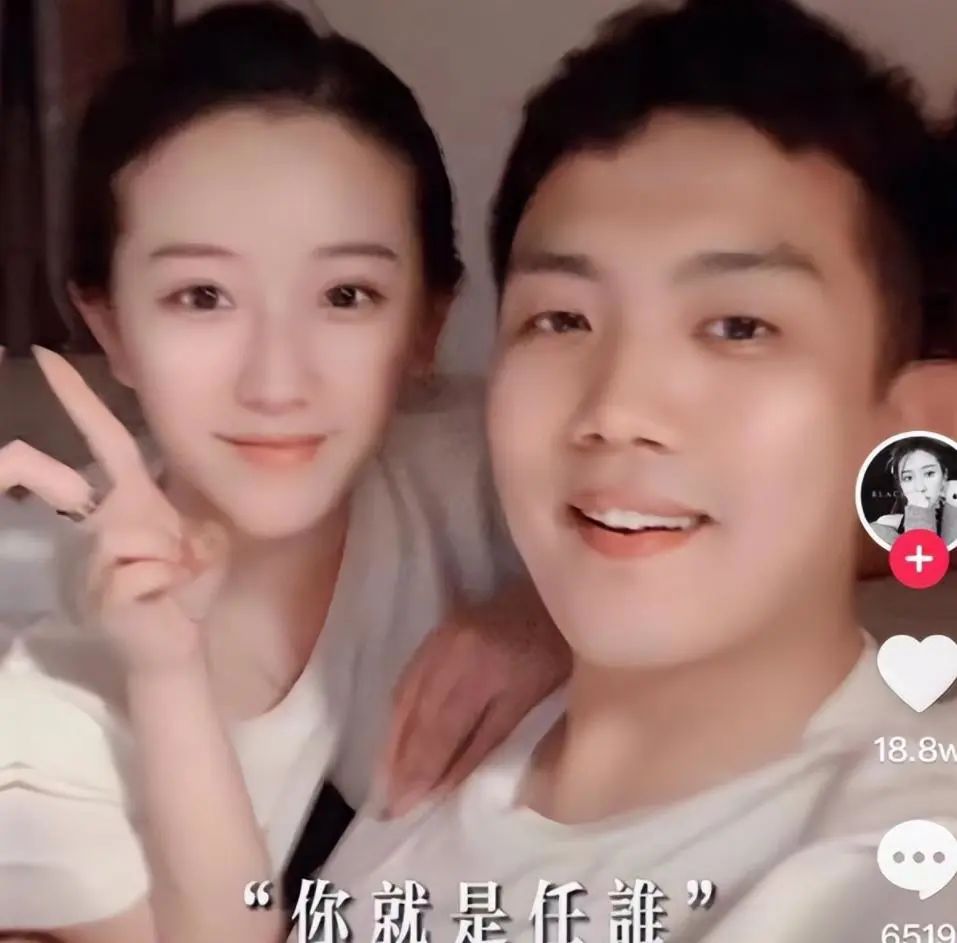 刘老大原名刘姜胜男,是一位视频博主,算是一个网红;而于老师则原本是