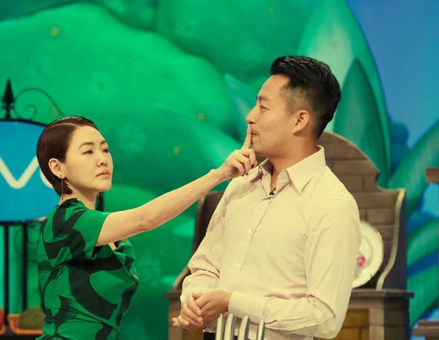 大S给前婆婆庆生,带儿子连视频向张兰示好,S妈替小S打圆场休闲区蓝鸢梦想 - Www.slyday.coM 大S给前婆婆庆生,带儿子连视频向张兰示好,S妈替小S打圆场休闲区蓝鸢梦想 - Www.slyday.coM