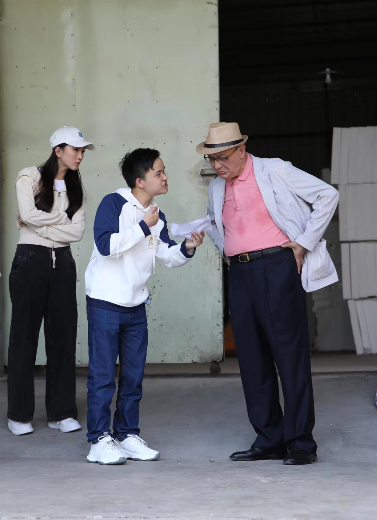 疫情题材公路喜剧网络电影戴上口罩去直播全网今年四月上线