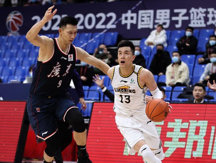 郭少单枪匹马40分,广东3巨头28分!连吴前都防不住,赢辽宁太难休闲区蓝鸢梦想 - Www.slyday.coM 郭少单枪匹马40分,广东3巨头28分!连吴前都防不住,赢辽宁太难休闲区蓝鸢梦想 - Www.slyday.coM