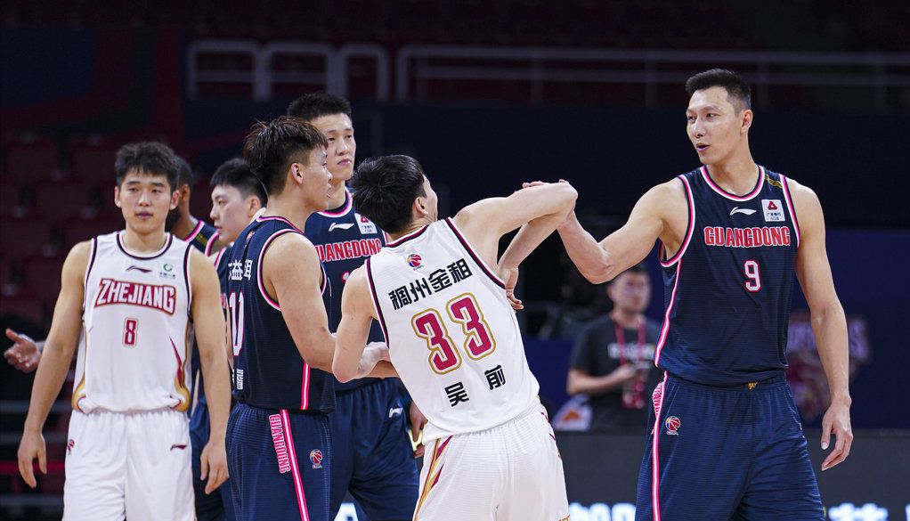 吴前失绝平罚球,广东险胜先拔头筹,莱多5三分＋关键抢断当选MVP休闲区蓝鸢梦想 - Www.slyday.coM