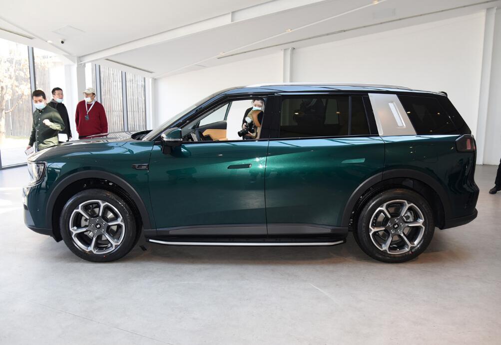 又一款增程式SUV，自游家NV预计9月交付，5.9秒破百，车长近5米休闲区蓝鸢梦想 - Www.slyday.coM