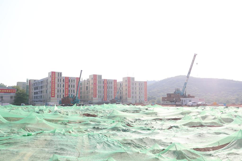 深圳200个项目开工建设 总投资超1600亿元