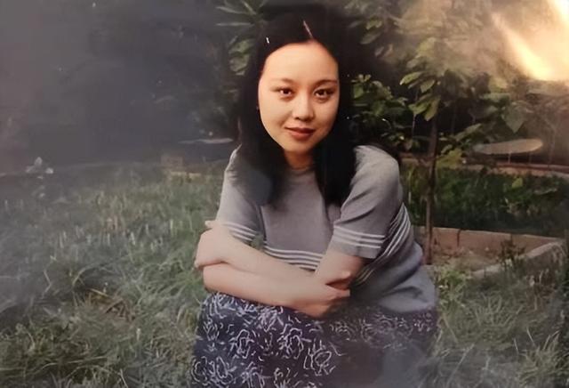 跑龙套10年，“拍拖”胡歌被吐槽，51岁的她是中国最被低估的演员休闲区蓝鸢梦想 - Www.slyday.coM