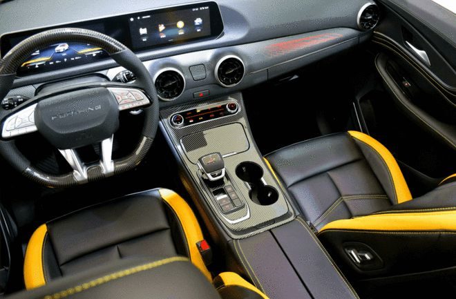 不一YOUNG的新宠，风行T5 EVO热浪版上市休闲区蓝鸢梦想 - Www.slyday.coM