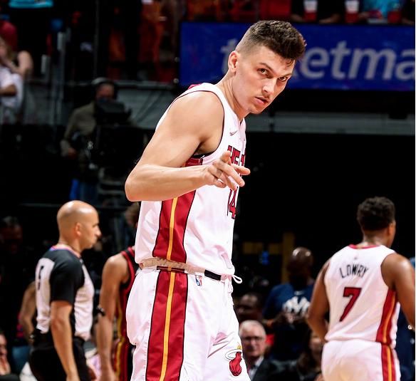 勇夺常规赛东部冠军!洛瑞给砍下35＋8的特雷杨上课,热火险胜老鹰休闲区蓝鸢梦想 - Www.slyday.coM