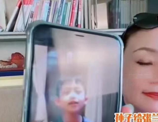 张兰又上热搜，晒孙子给自己的庆生视频，网友：又要直播带货？休闲区蓝鸢梦想 - Www.slyday.coM