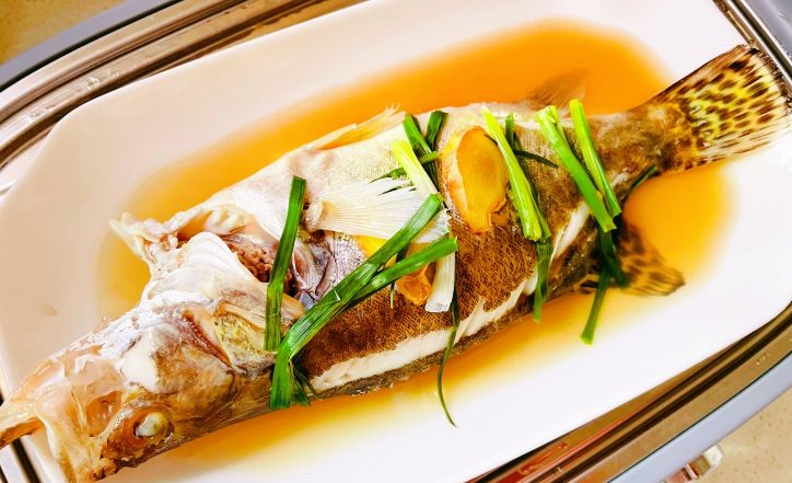 不管蒸什么鱼,都别做错这2步!教你正确的做法,鱼肉鲜嫩不腥休闲区蓝鸢梦想 - Www.slyday.coM 不管蒸什么鱼,都别做错这2步!教你正确的做法,鱼肉鲜嫩不腥休闲区蓝鸢梦想 - Www.slyday.coM