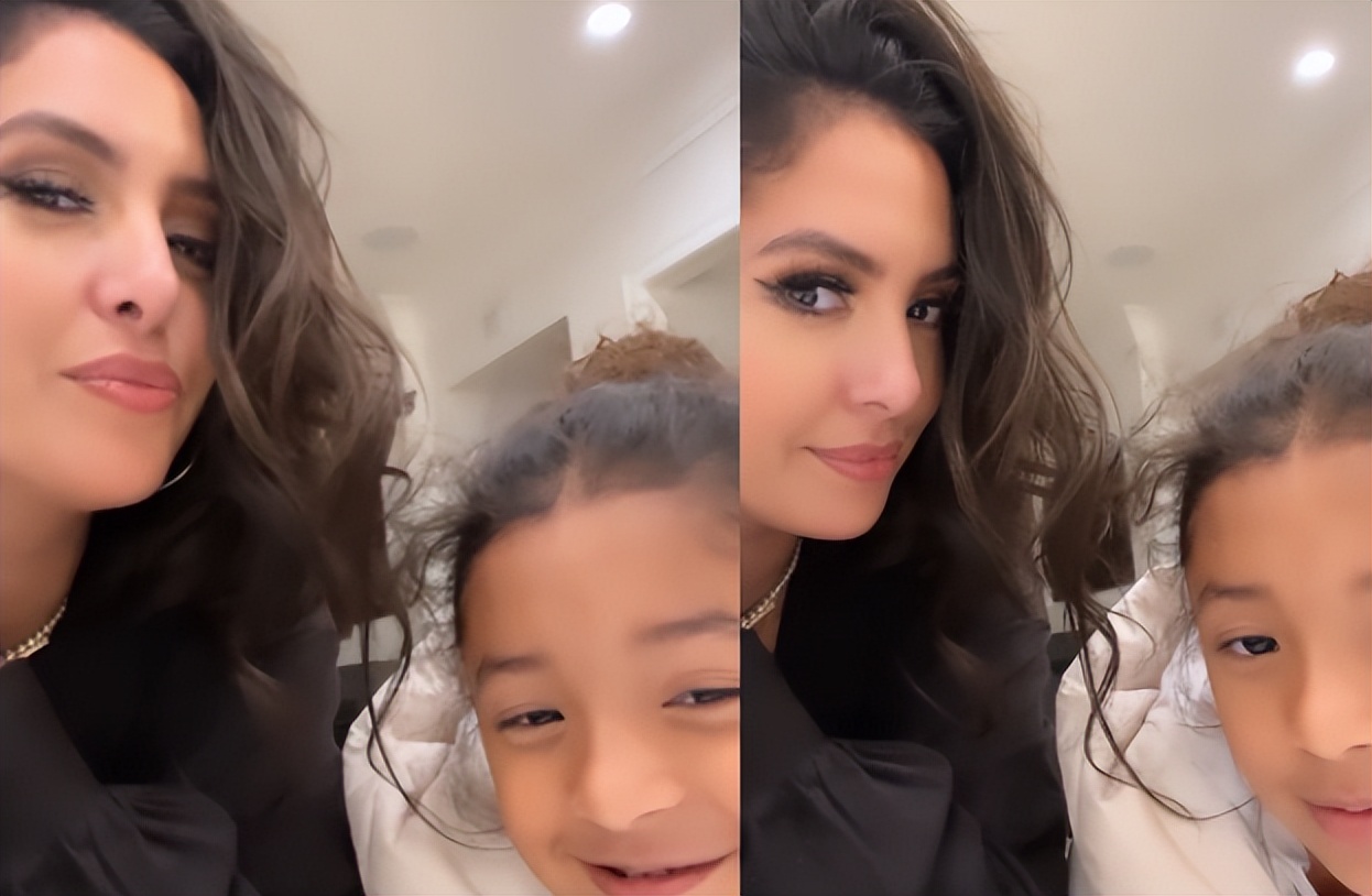 瓦妮莎侧颜迷人,与女儿同框拍视频,眼中透着俏皮,40岁风韵优雅休闲区蓝鸢梦想 - Www.slyday.coM 瓦妮莎侧颜迷人,与女儿同框拍视频,眼中透着俏皮,40岁风韵优雅休闲区蓝鸢梦想 - Www.slyday.coM