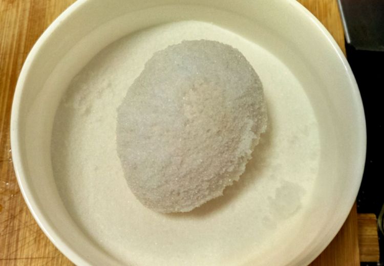 我家传了3代的咸鸭蛋配方,不裹黄泥,只要2样料,个个出油起沙休闲区蓝鸢梦想 - Www.slyday.coM 我家传了3代的咸鸭蛋配方,不裹黄泥,只要2样料,个个出油起沙休闲区蓝鸢梦想 - Www.slyday.coM