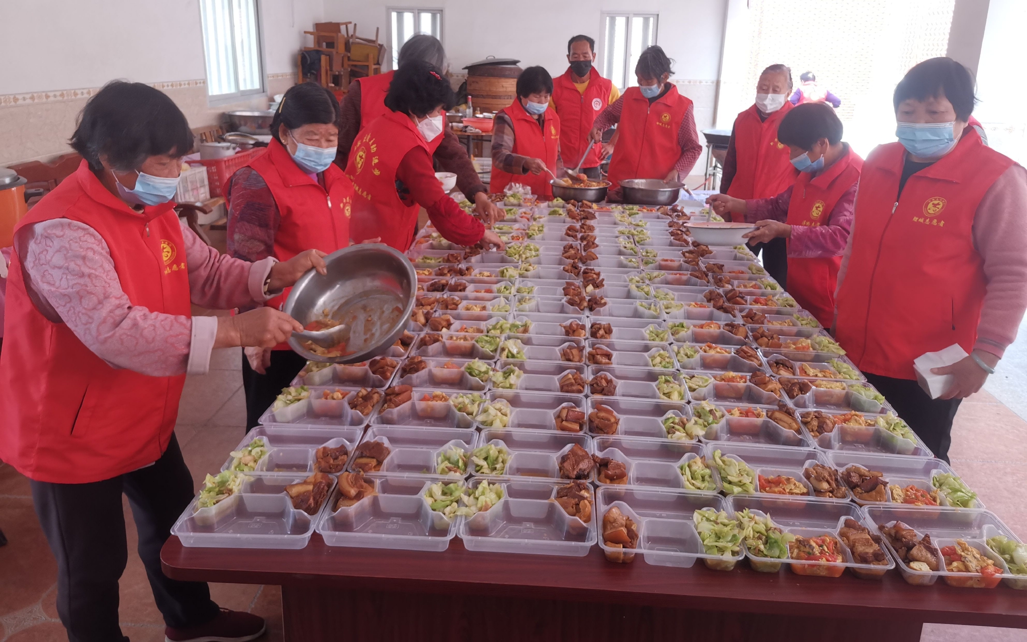 新闻8点见丨女足队长王珊珊：相比当明星，还是踢球更舒服休闲区蓝鸢梦想 - Www.slyday.coM