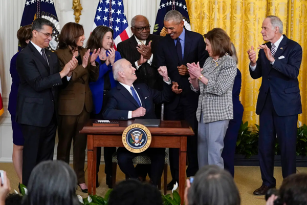 佩洛西访台之行因确诊新冠推迟？这事可能还没完……休闲区蓝鸢梦想 - Www.slyday.coM