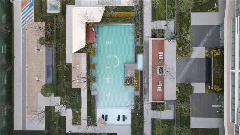 首付3万能买100㎡大房？昆明多个项目推特价房，有的单价不到7000元…休闲区蓝鸢梦想 - Www.slyday.coM