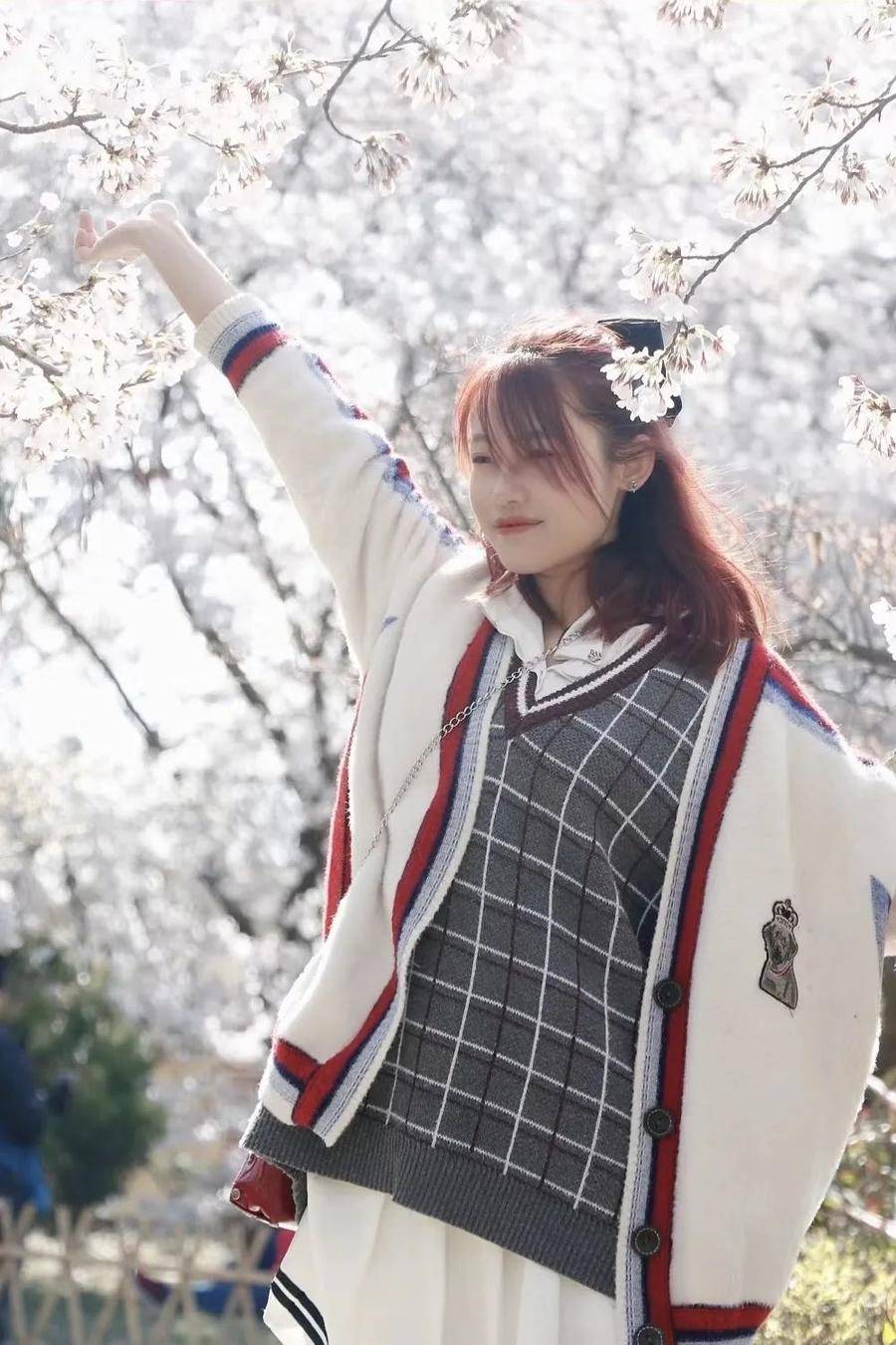 2人保研3人考研成功！石大一女生宿舍全员“上岸”休闲区蓝鸢梦想 - Www.slyday.coM